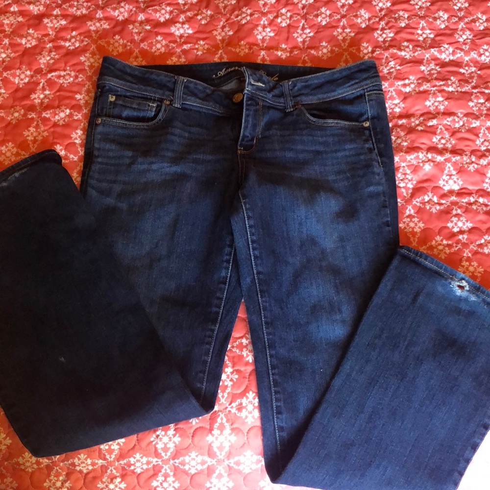 American eagle pants 💙 small tear on left bottom